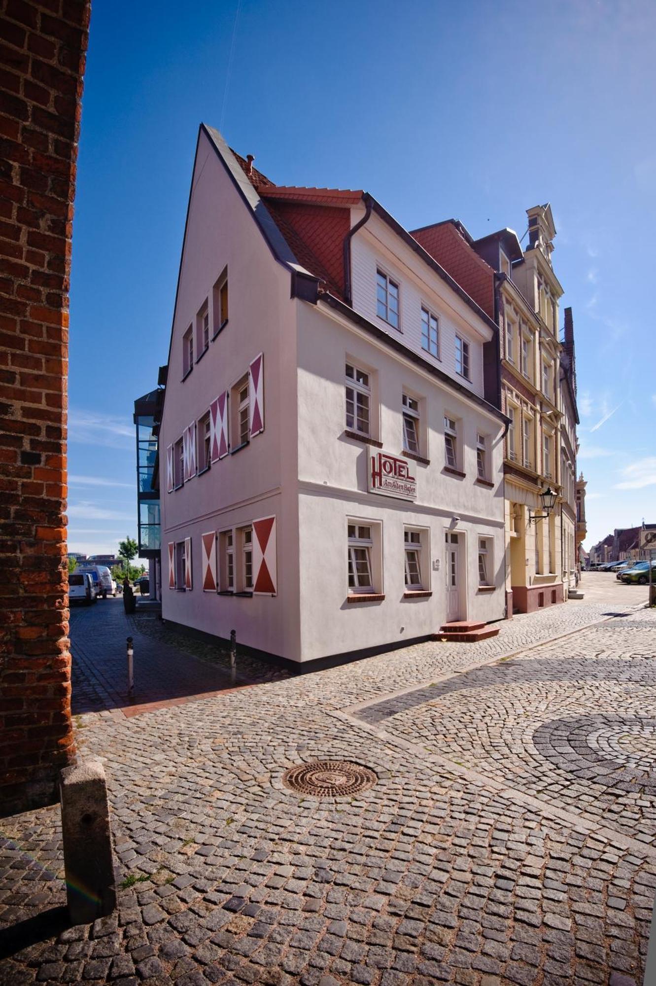 Hotel Am Alten Hafen Wißmar Eksteriør billede