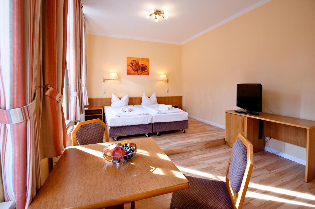 Hotel Am Alten Hafen Wißmar Eksteriør billede
