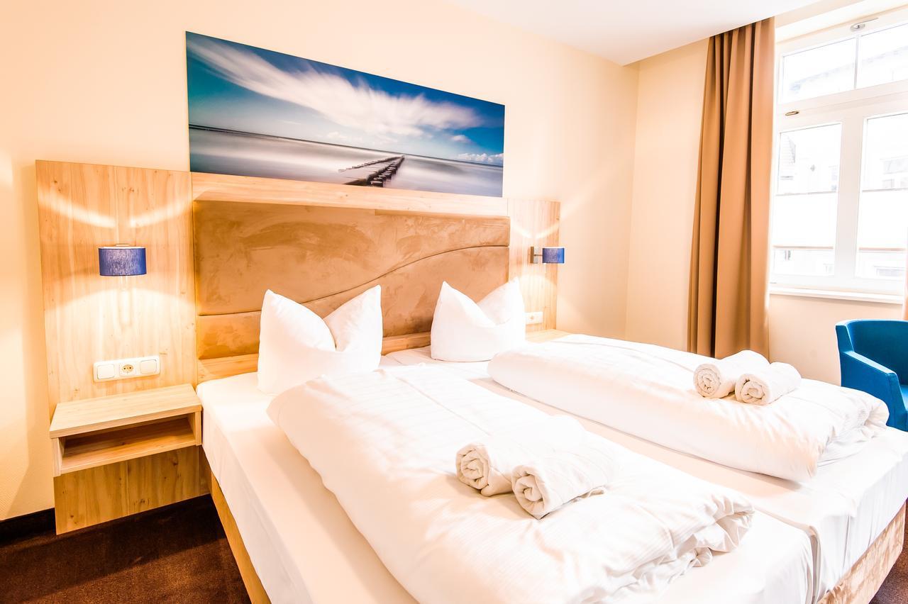 Hotel Am Alten Hafen Wißmar Eksteriør billede