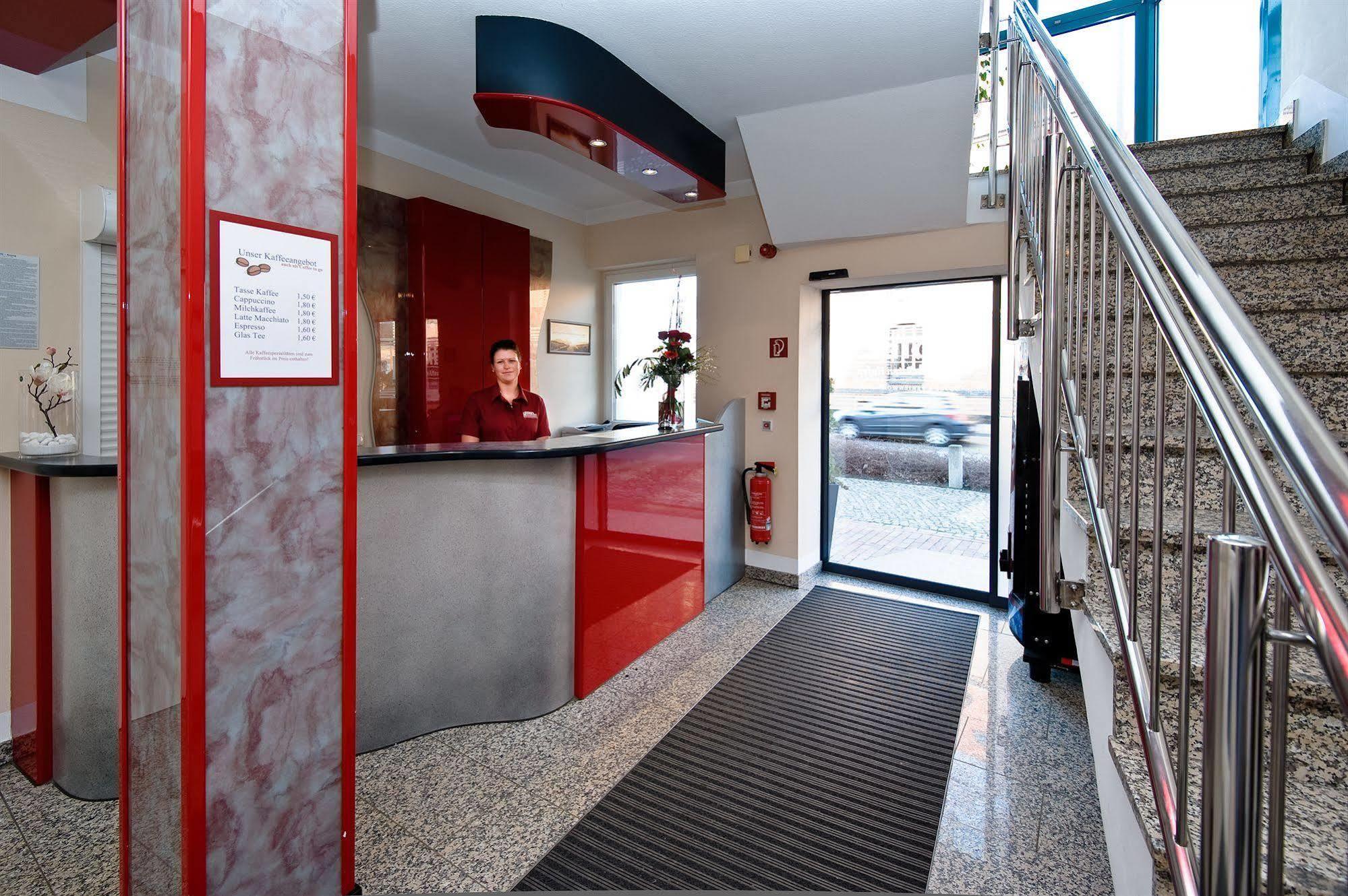 Hotel Am Alten Hafen Wißmar Eksteriør billede