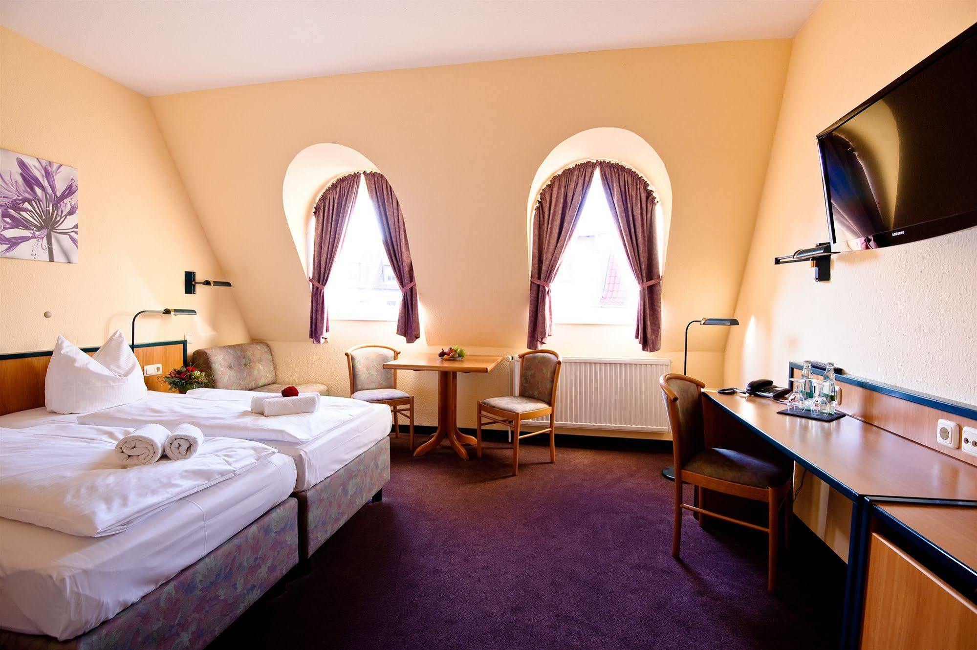 Hotel Am Alten Hafen Wißmar Eksteriør billede