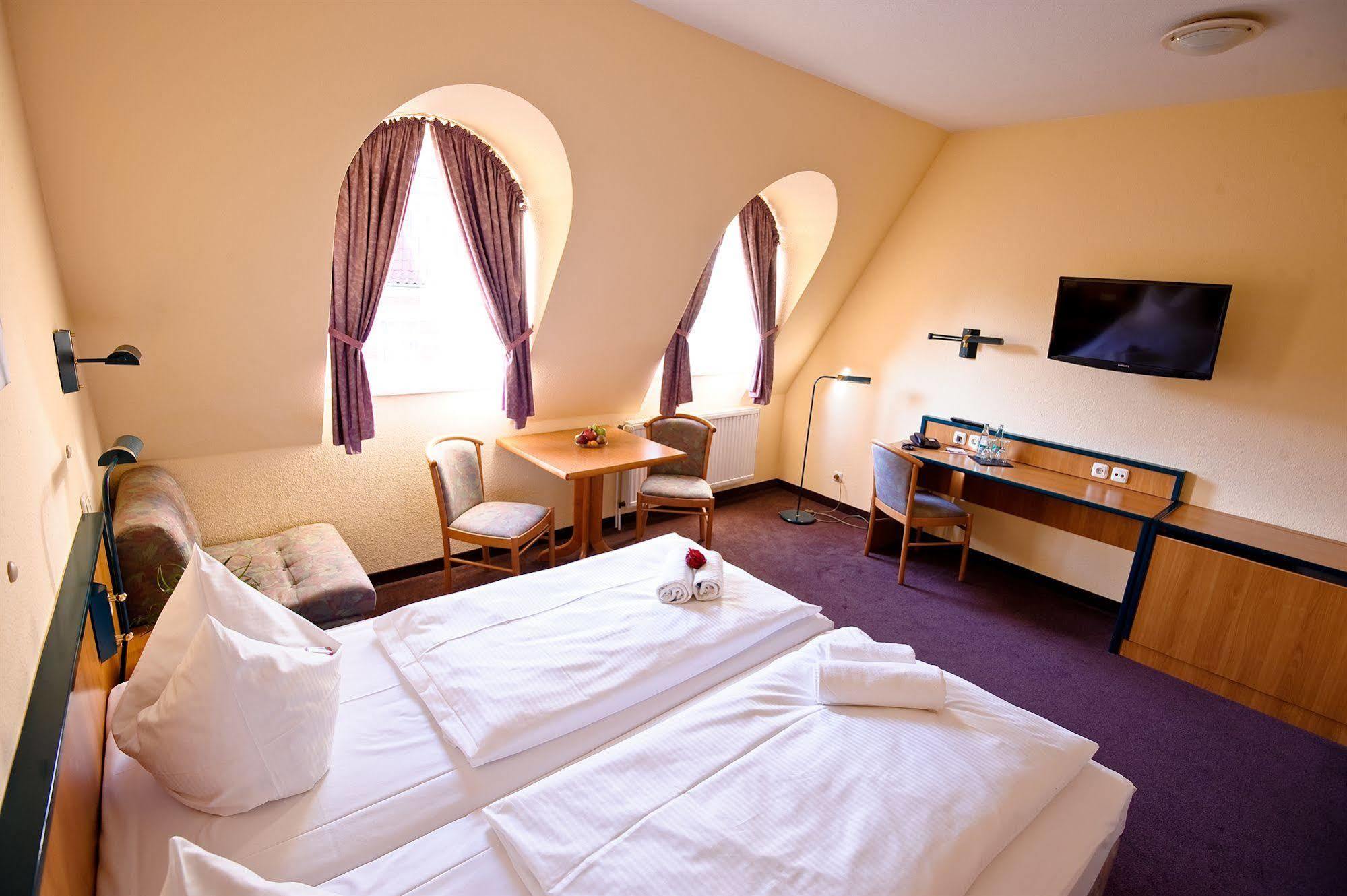 Hotel Am Alten Hafen Wißmar Eksteriør billede